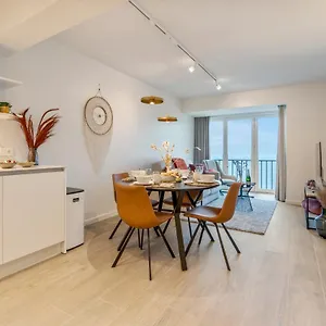 Seagusta - Sea View In Appartement